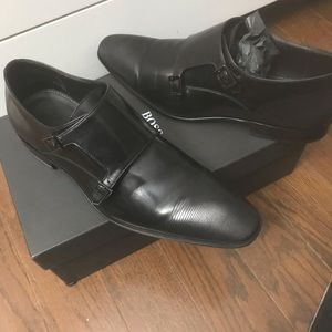 Brand new  men’s Hugo Boss dress shoes  size 8
